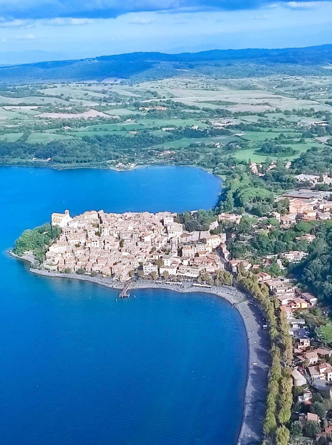 Appartamento Tra Il Borgo E Il Lago 安圭拉萨巴齐亚 外观 照片
